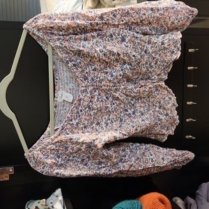 Top Medium Floral Cropped Top